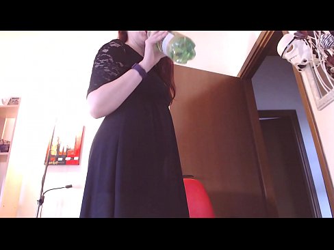 ❤️ Kulero zikin eta gozoak maite dituen esklabo sumiso bat masturbatzera behartuta dago bideo hau ikusi ondoren! ❌ Porno vk gugan ❌